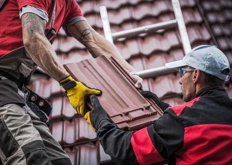 Hiring professional roofing contractors